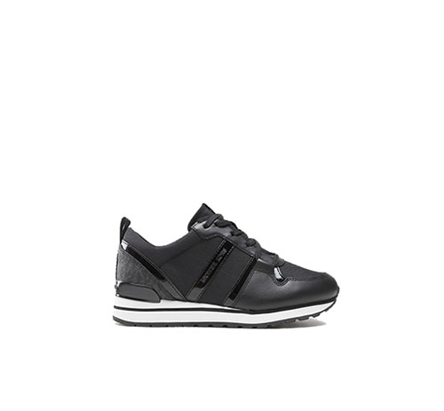 Dash Black Trainer