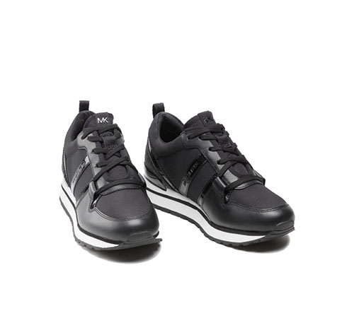 Dash Black Trainer