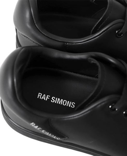 Raf Simons (Runner) Black Orion Low-top Sneakers
