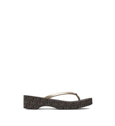 Lilo Brown/ Gold Flip Flop